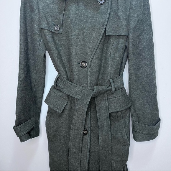 Banana Republic Grey Wool Trench Pea Coat with belt Size Medium - Picture 4 of 15